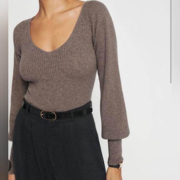 Reformation cashmere heart sweater (brand new) - Picture 3 of 3